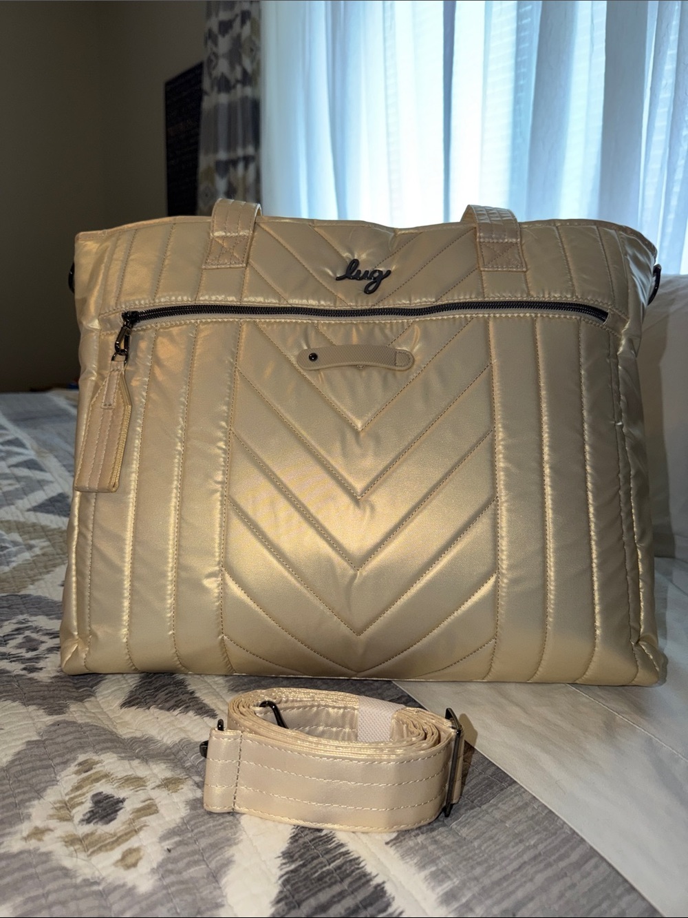 lug - paddle - Metallic Champagne